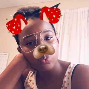 Meet your Posher, Ciara